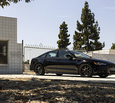 Фото дисков Rotiform TUF на Audi A/RS 6 (C7)
