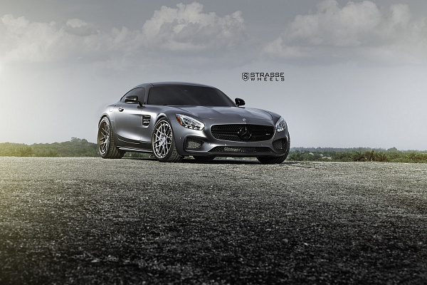 Фото дисков Strasse Wheels SM7 Deep Concave FS Другой цвет на Mercedes-Benz AMG GT I
