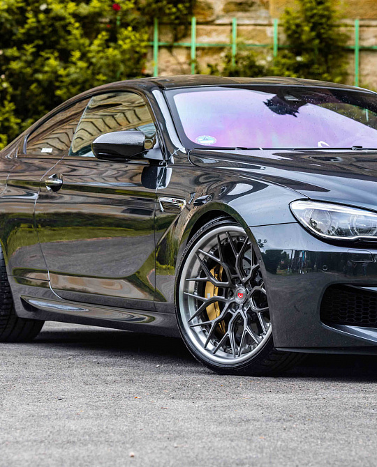 Фото дисков S17-01 (3-Piece) Глянцевый темный лак на BMW 6/M6 (F06/F13/F12)