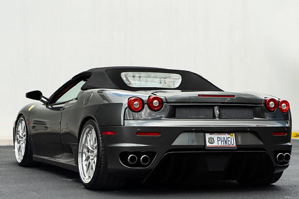 Фото дисков Anrky RS1 Глянцевый лак на Ferrari F430