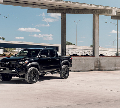 Фото дисков Vossen HFX-1 (6-Lug) на  Toyota Tacoma IV