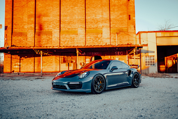 Фото дисков Strasse Wheels SM5RT Deep Concave Duoblock Черный сатин на Porsche 911 VII