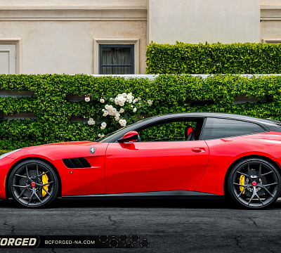 Фото дисков BC Forged KL01 на Ferrari GTC4Lusso