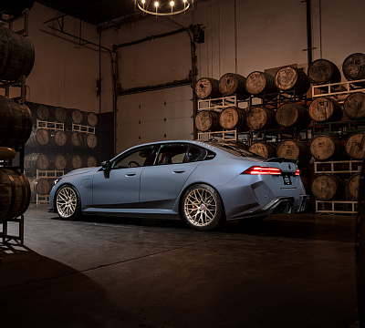 Фото дисков HRE 520M на BMW 5/M5 (G60/G90)