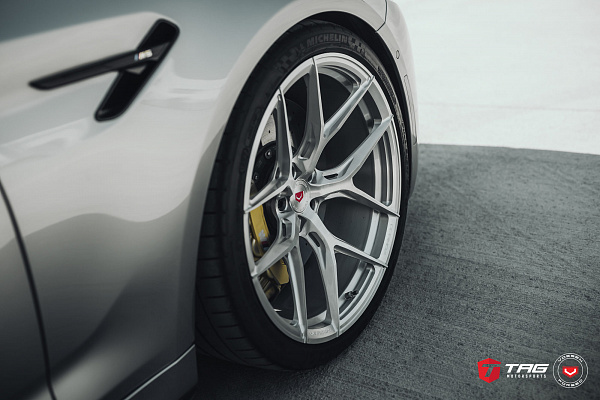 Фото дисков Vossen S21-01 Глянцевый лак на BMW 5/M5 (G30/F90)