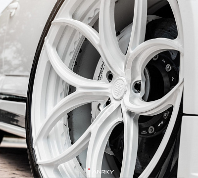 Фото дисков Anrky S2-X0 на Lamborghini Urus