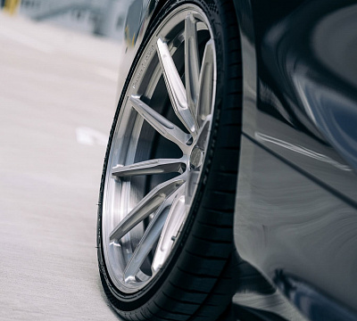 Фото дисков Brixton Forged R11-R на BMW 8/M8