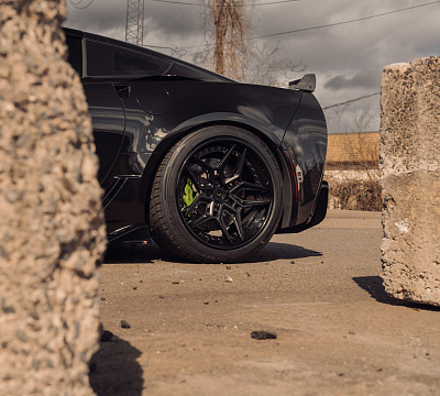 Фото дисков Vossen EVO-4R (3-Piece) на Chevrolet Corvette C7
