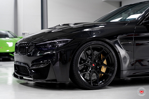 Фото дисков Vossen EVO-4 Черный глянец на BMW 4/M4 (F32/F82)