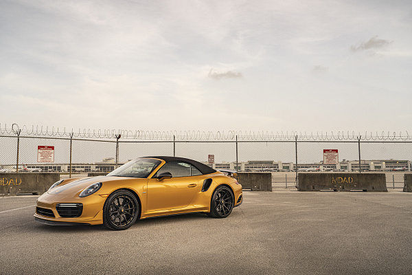 Фото дисков Strasse Wheels SV10 Deep Concave FS Черный матовый на Porsche 911 VII