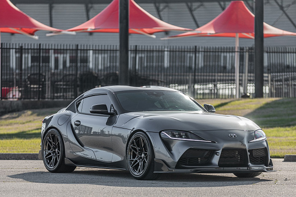 Фото дисков Anrky S1-X2 Глянцевый темный лак на Toyota Supra A90