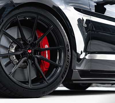 Фото дисков Vossen M-X2 на Ford Mustang VI