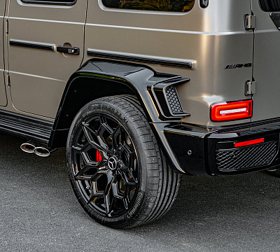 Фото дисков Kahn Type 57 RS на Mercedes-Benz G-Class III