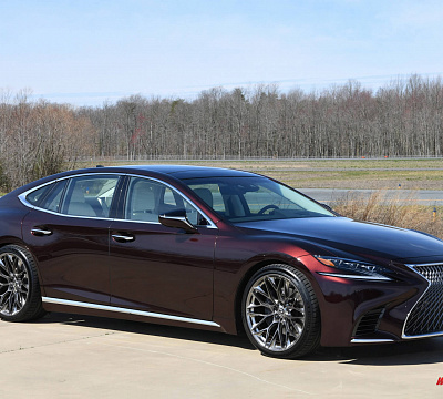 Фото дисков HRE P200 на  Lexus LS V