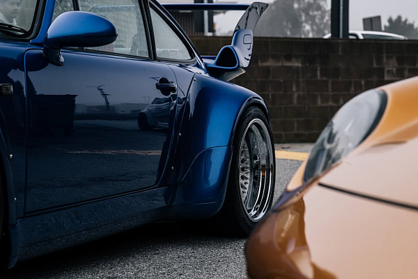 Фото дисков Brixton Forged TR20 Сатиновый лак на Porsche 911 III
