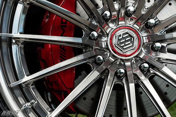 Фото дисков 1886 Wheels XR016 Полированный лак на Mercedes-Benz G-Class III