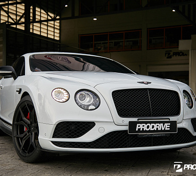 Фото дисков Vossen EVO-3 на Bentley Continental GT II