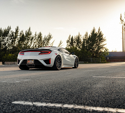 Фото дисков Vossen HF-3 на Acura NSX II