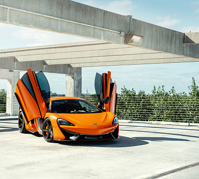 Фото дисков Vossen M-X5 на McLaren 570S