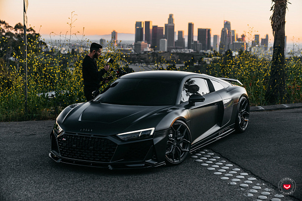 Фото дисков Vossen EVO-3R Глянцевый темный лак на Audi R8 (4S)