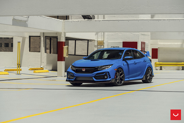 Фото дисков Vossen HF-5 Сатиновый графит на Honda Civic Type R FK8