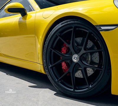 Фото дисков HRE P101 на Porsche 911 VII
