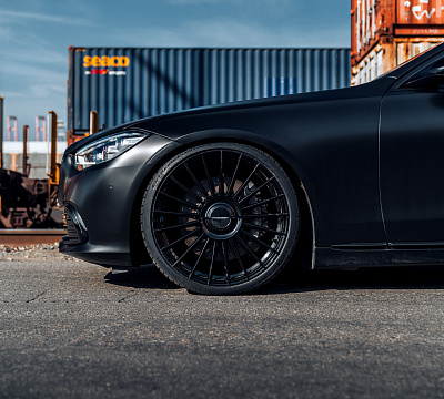 Фото дисков Vossen HF-8 на Mercedes-Benz S-Class (W223)
