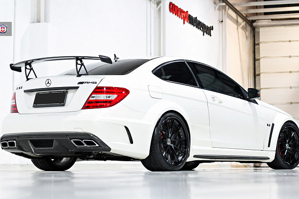 Mercedes-Benz AMG C63
