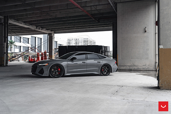Фото дисков Vossen HF-5 Черный сатин на Audi A/RS 7 (4K)