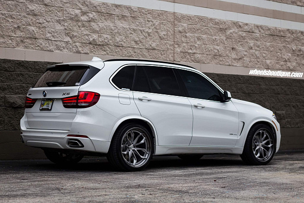 Фото дисков HRE S201H Сатиновый тонированный лак на BMW X5/X5 M (F15/F85)