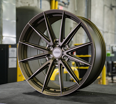 Vossen HFX-2 (6-Lug)