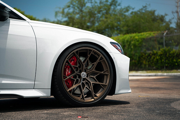 Фото дисков HRE FF10 Сатиновое темное золото на Audi A/RS 6 (C8)