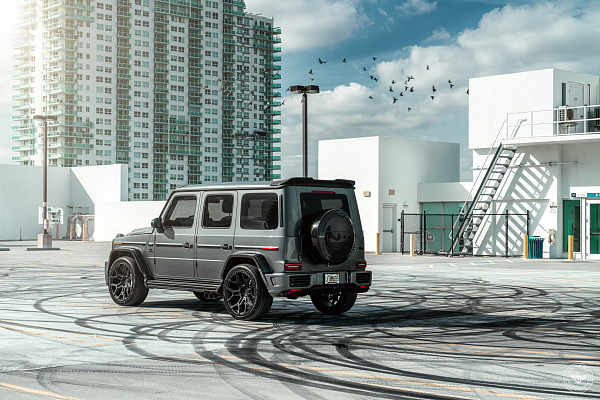 Фото дисков Vossen UV-4 Черный матовый на Mercedes-Benz G-Class III