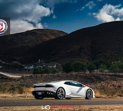 Фото дисков HRE S101 на Lamborghini Huracan