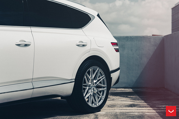 Фото дисков Vossen HF-7 Серебро на Genesis GV80