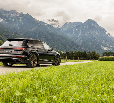 Фото дисков Vossen HF-7 на Audi Q7 (4M)