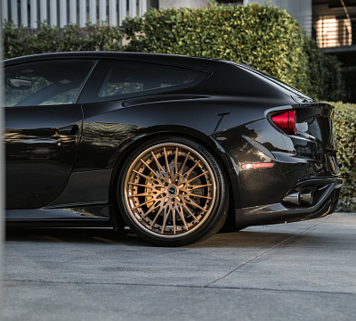 Фото дисков Brixton Forged HS1 на Ferrari FF