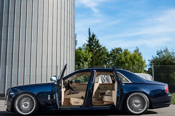 Фото дисков ST Wheels ST5 Полированный лак на Rolls-Royce Wraith