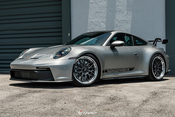 Фото дисков Anrky RS1 Глянцевый графит на Porsche 911 VIII