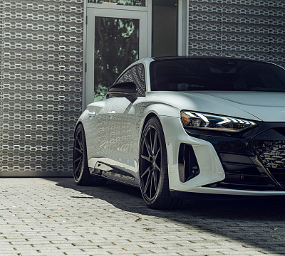 Фото дисков Vossen VFS-1 на Audi E-tron GT