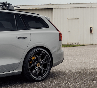 Фото дисков Vossen HF-5 на Volvo V60 II