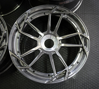 ADV.1 ADV5.3 M.V2 CS
