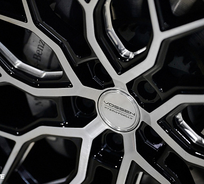 Фото дисков Vossen HF-2 на Mercedes-Benz C-Class (W206)