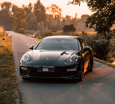 Фото дисков Vossen HF-1 на Porsche Panamera I