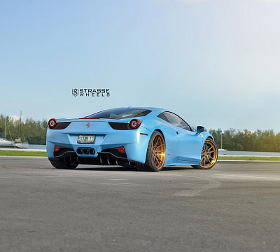 Фото дисков Strasse Wheels SV1 Deep Concave FS на Ferrari 458