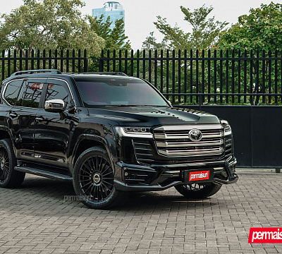 Фото дисков Vossen HF-8 на Toyota Land Cruiser 300