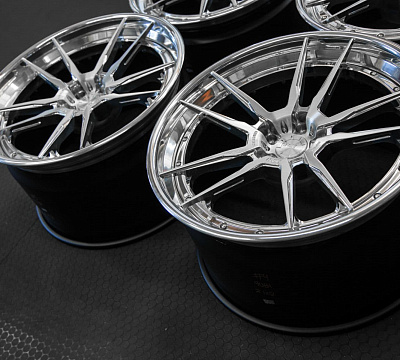 ADV.1 ADV5.2 Track Spec CS