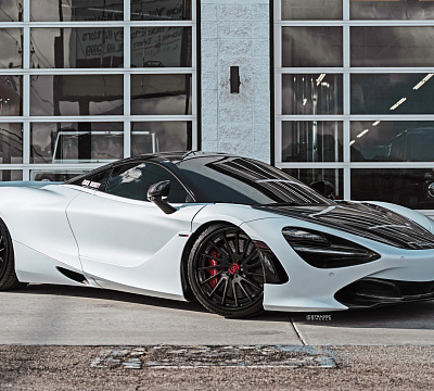 Фото дисков Strasse Wheels SV15T Deep Concave FS на McLaren 720S