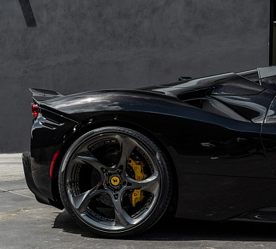 Фото дисков Anrky XR-205 на Ferrari SF90