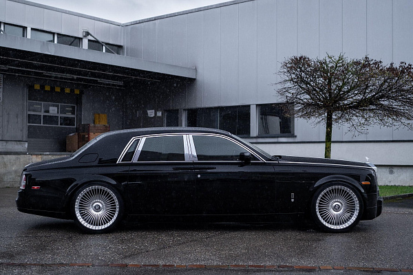 Фото дисков ST Wheels ST5 Полированный лак на Rolls-Royce Phantom